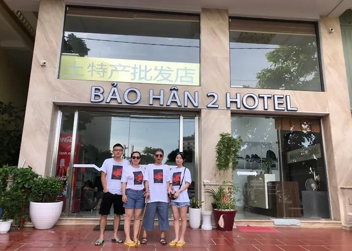 Bao 2 *